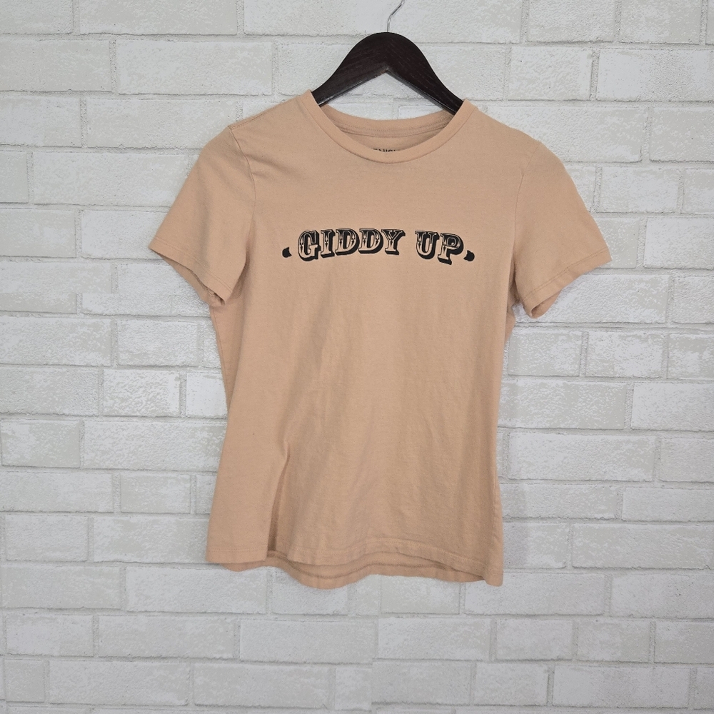 Kittenish "Giddy Up" tee